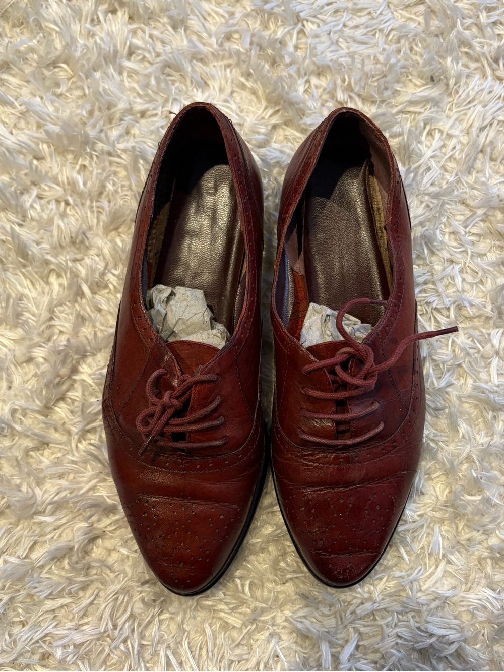 Women's Burgundy Leather Lace-Up Flats